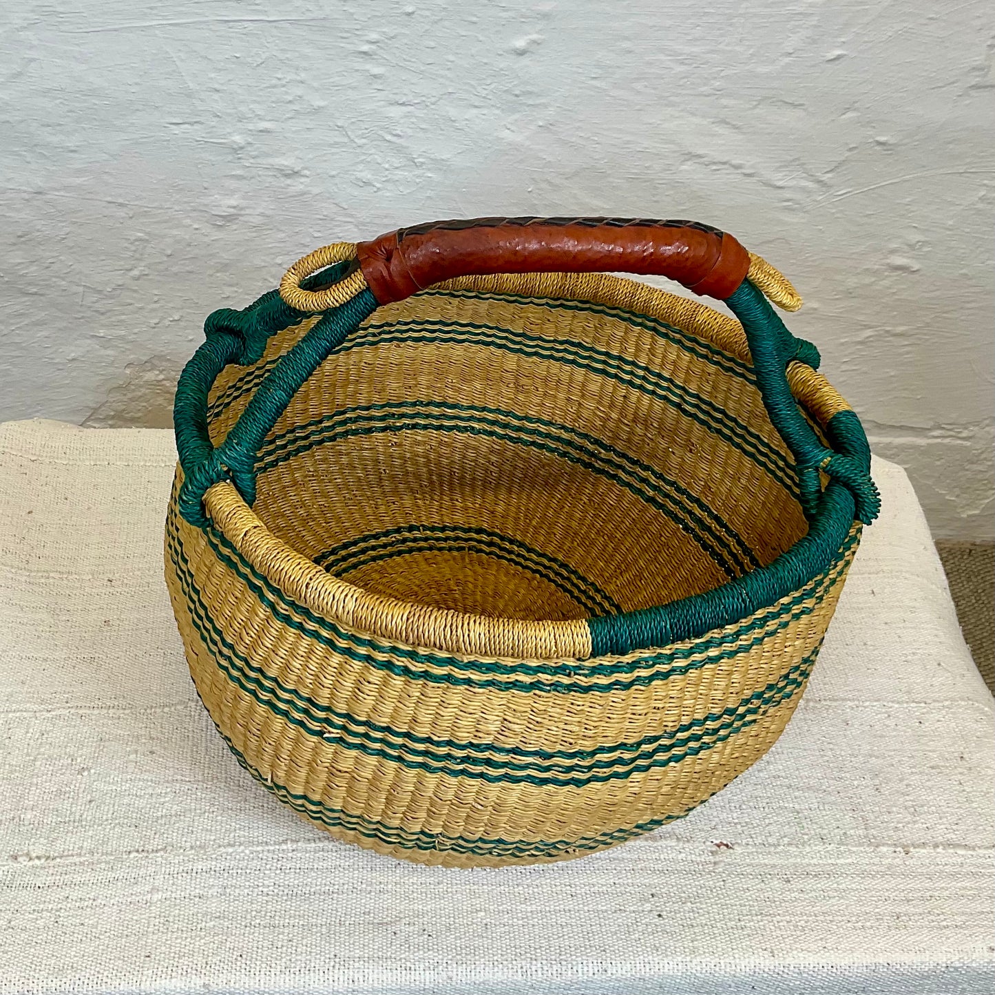 Bolga Market shopper #01 | GHANA - Ineza African Interior Decoration