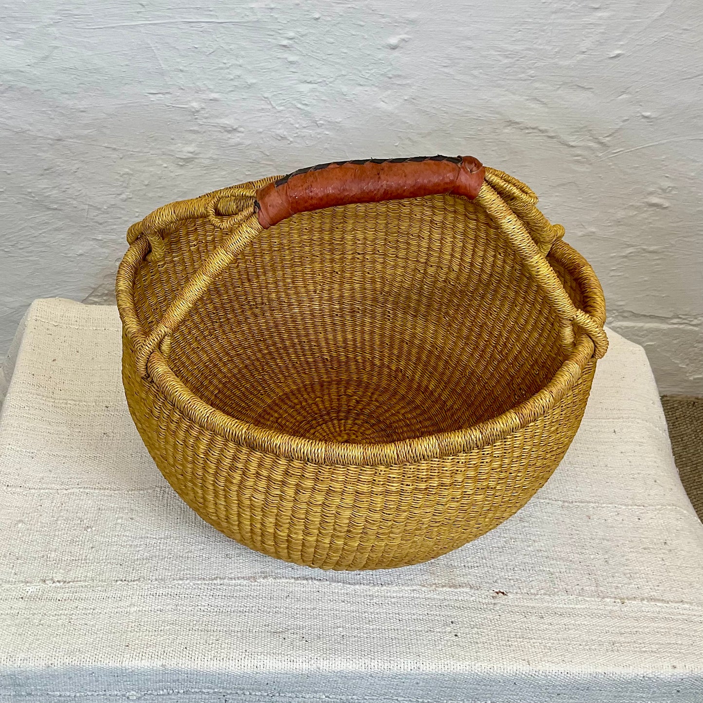 Bolga Market shopper #02 | GHANA - Ineza African Interior Decoration