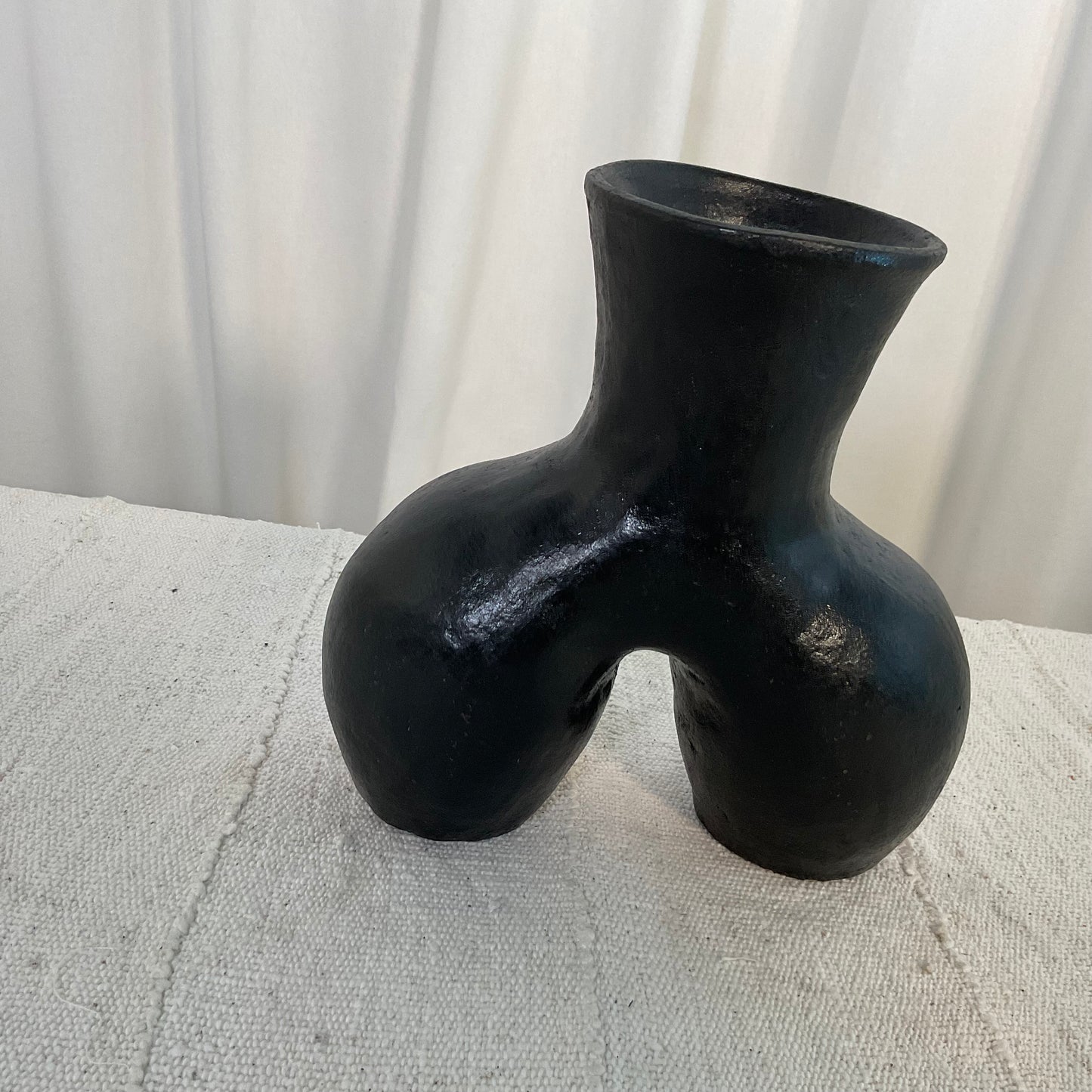 Coco fesse vase ceramic 23cm #05