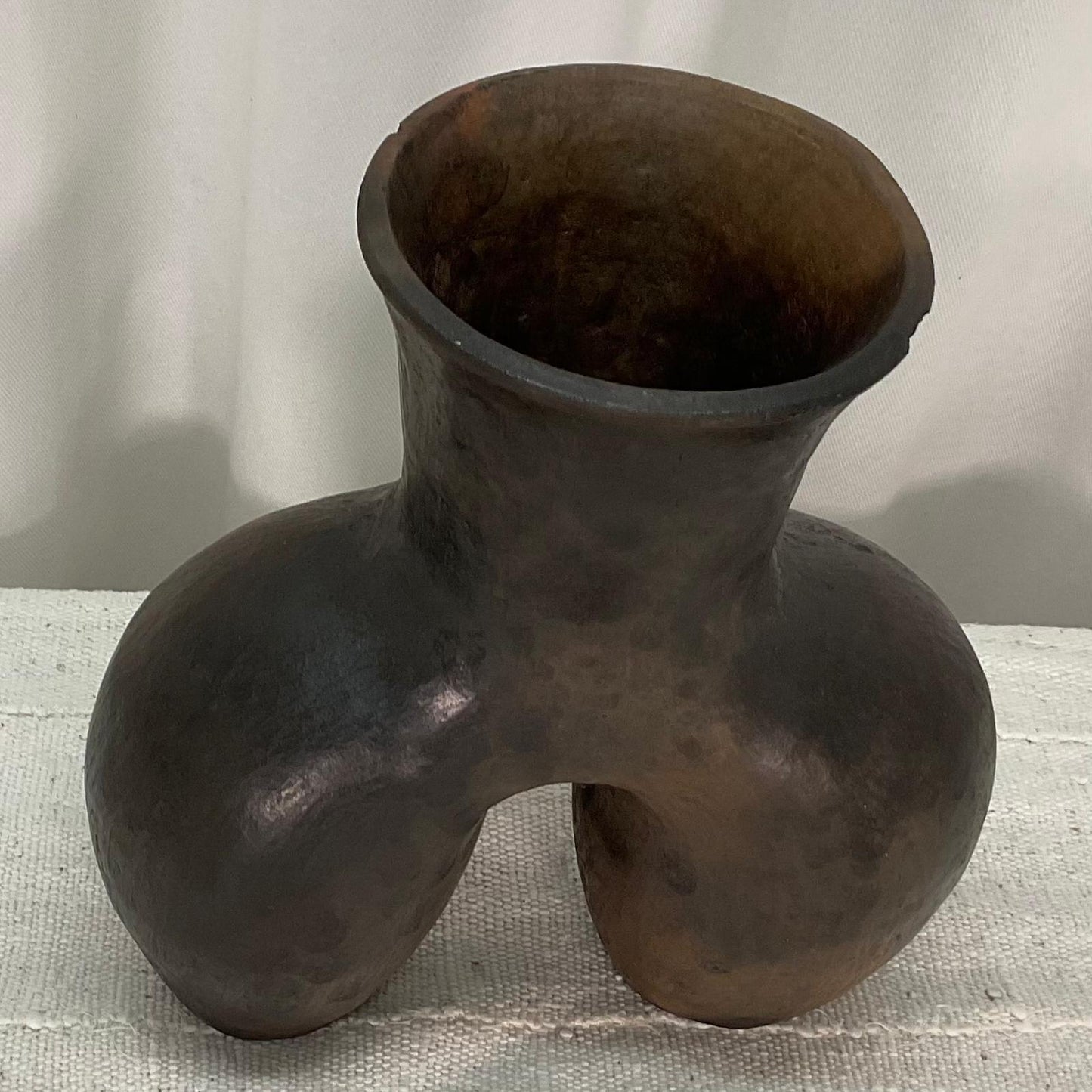 Coco fesse vase ceramic 29cm #02