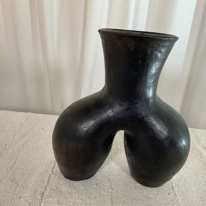 Coco fesse vase ceramic 28cm #02