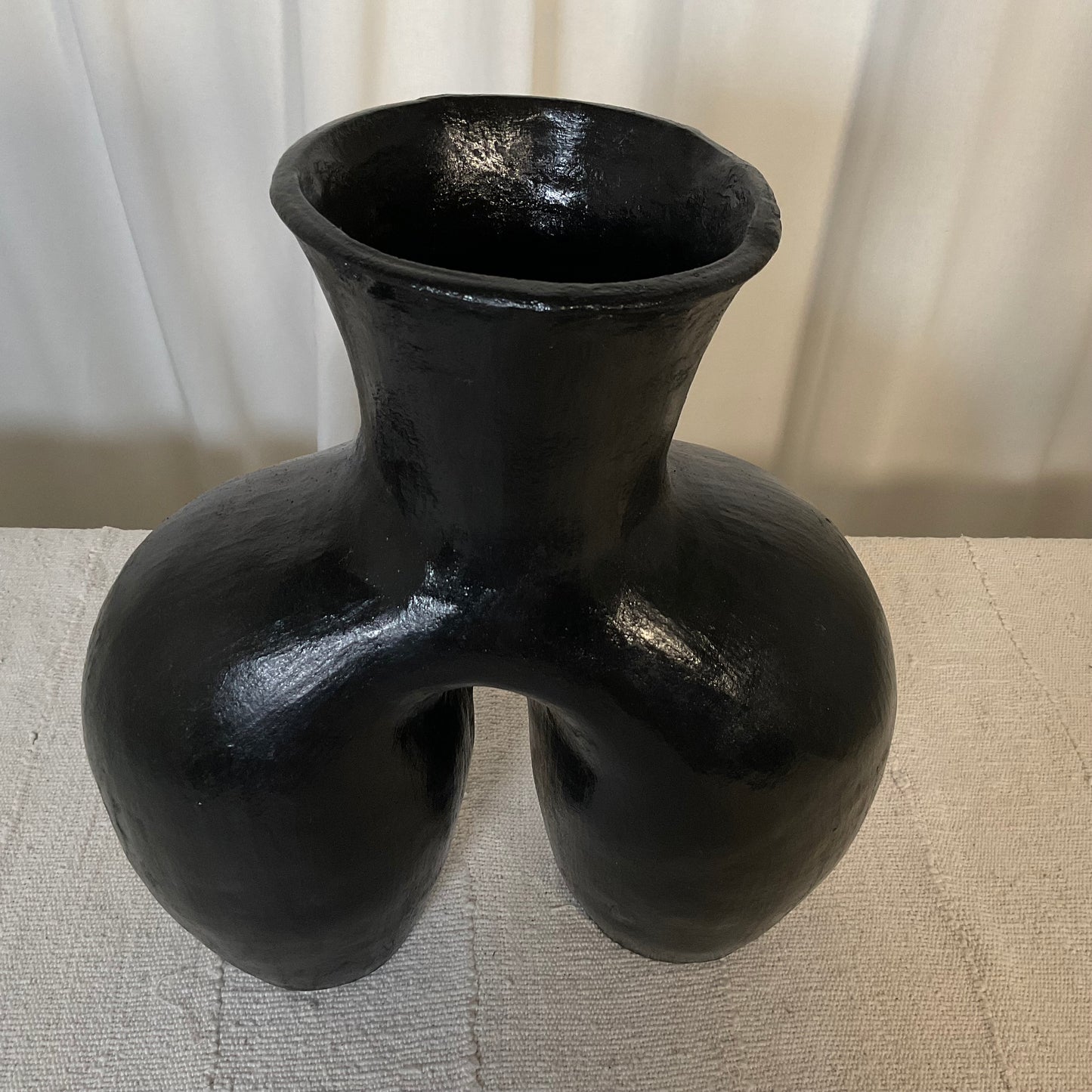 Coco fesse vase ceramic 39 cm #08