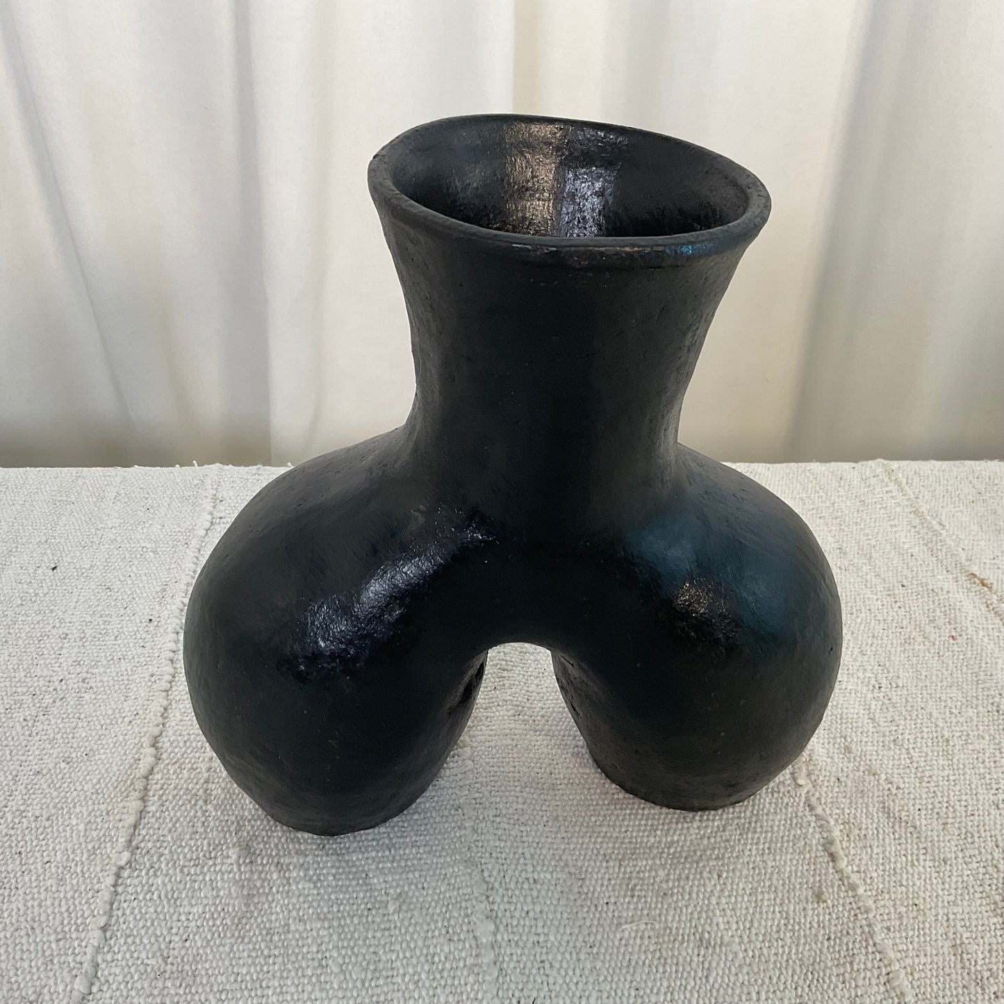 Coco fesse vase ceramic 23cm #05