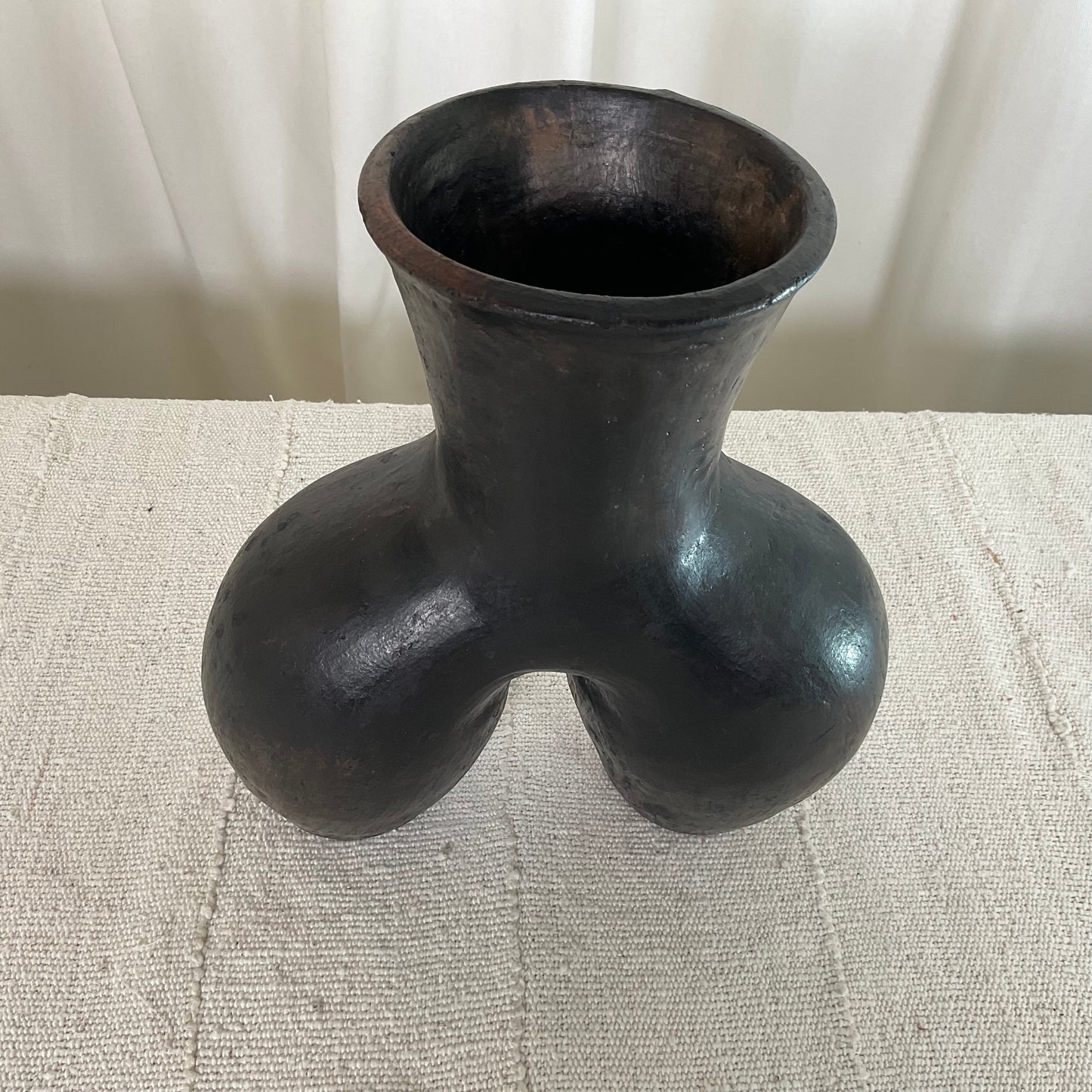 Coco fesse vase ceramic 28cm #02