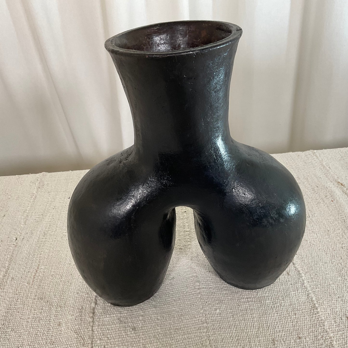 Coco fesse vase ceramic 29cm #05