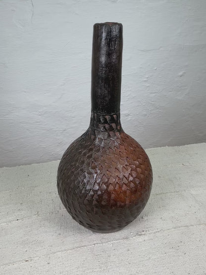 Vase Model D long neck #02 | IVORY COAST