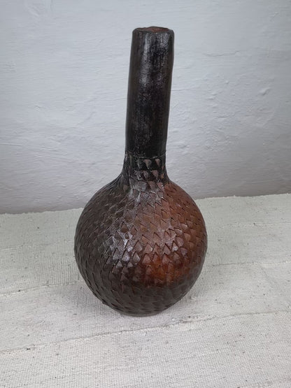 Vase Model D long neck #02 | IVORY COAST