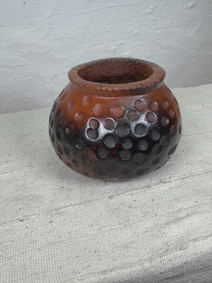 Vase model C dotted #02 | IVORY COAST